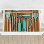 Adjustable Bamboo Cutlery Drawer Organizer - Expandable Utensils Tray for Kitchen, Easy to Clean & Modern Design
