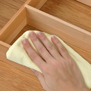 Adjustable Bamboo Cutlery Drawer Organizer - Expandable Utensils Tray for Kitchen, Easy to Clean & Modern Design